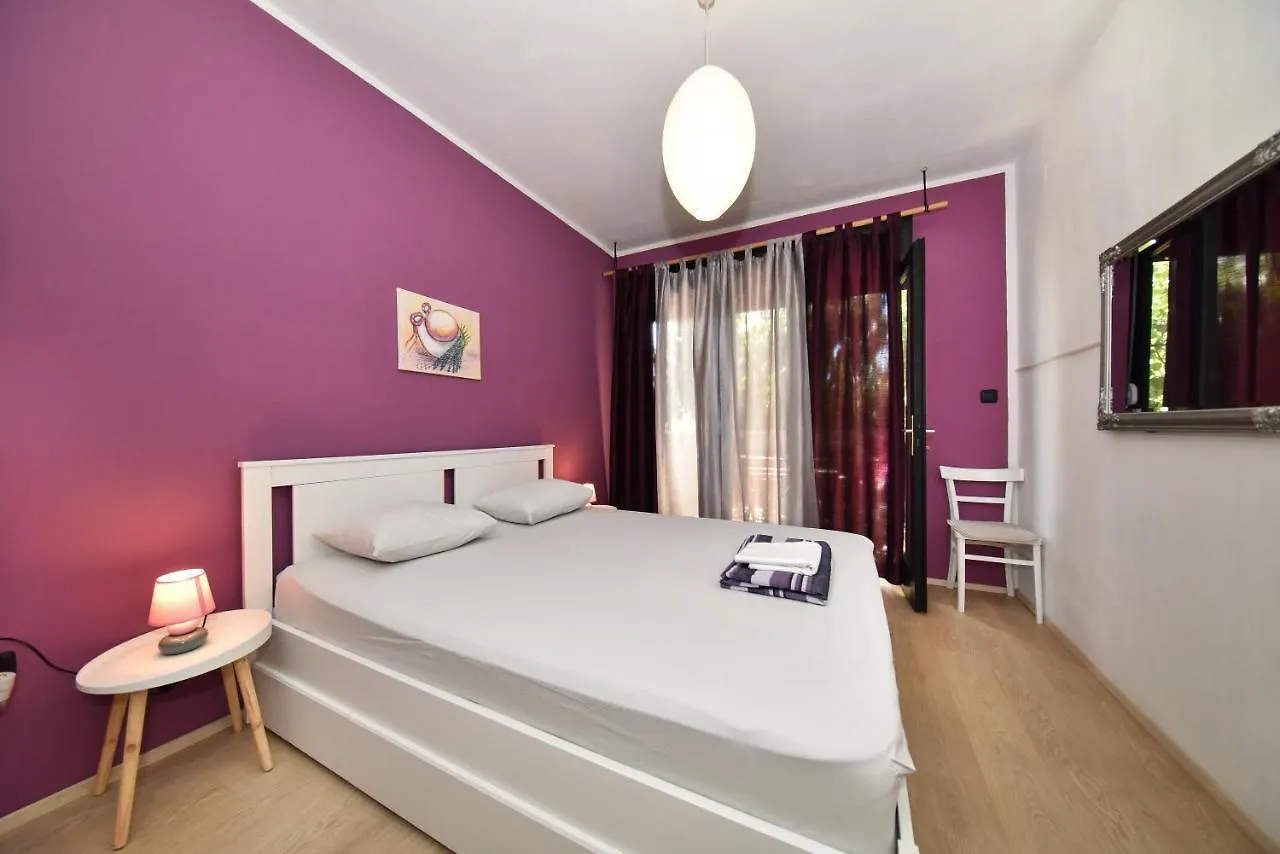 Little Monkey Apartment 자다르